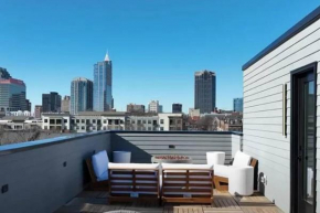 Modern 4br - Heart of Downtown Raleigh - Views!